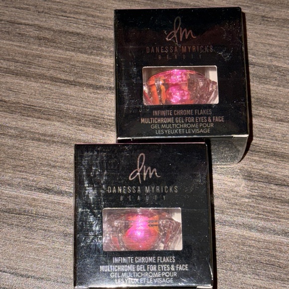 Danessa Myricks Beauty NEW Infinite Chrome Flakes - Selling Each - Picture 3 of 4